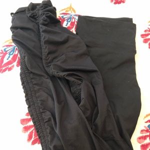Black Fabletics Leggings